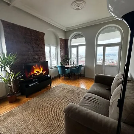Near Taksim - Luxury House With View